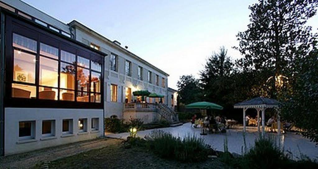 Domaine Du Pont De L'Eyre Hotel Salles  Exterior foto
